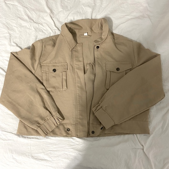 Tan Jacket || Size Large - Picture 1 of 3